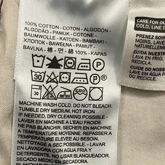 Levi's Vintage Premium Denim Deconstructed Two-Tone Raw Hem‎ Jeans, Size 24 - Picture 10 of 10